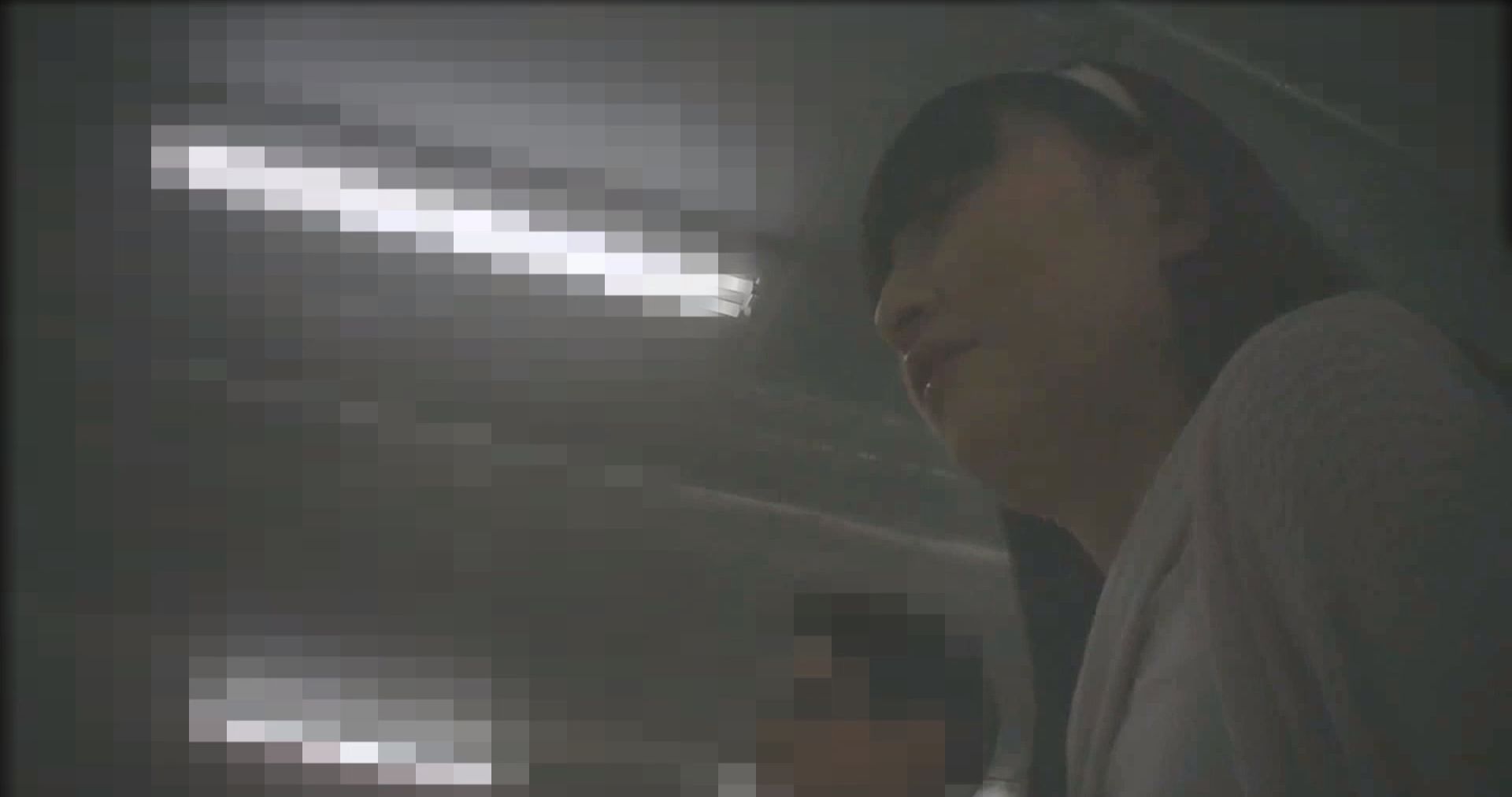 無表情で痴漢現場から立ち去るオタサーの姫